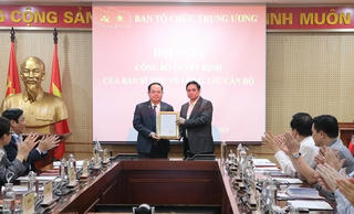 Cục trưởng Bảo vệ chính trị nội bộ làm Phó ban Tổ chức Trung ương