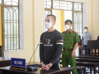 Quảng Nam: Thanh niên chém bạn nhậu gây thương tích, lãnh 9 năm tù