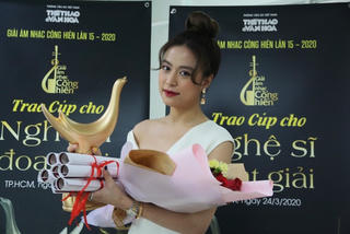 Hoàng Thùy Linh ‘thắng lớn’ tại giải Âm nhạc Cống hiến