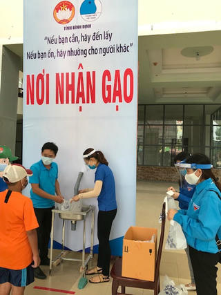 Bình Định: Đề nghị cấp tạm ứng ngân sách Trung ương để hỗ trợ người dân chống dịch Covid-19