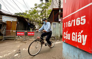 Hà Nội bình tĩnh chống dịch