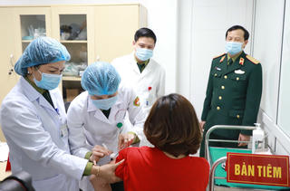 5 ứng viên trên đường đua vaccine nội 
