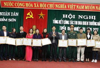 Thị xã Bỉm Sơn (Thanh Hoá): Khen thưởng 29 công dân tiêu biểu
