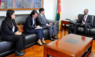 Mozambique hoan nghênh doanh nghiệp Việt Nam sang đầu tư kinh doanh