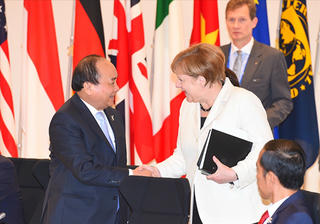 Thủ tướng Nguyễn Xuân Phúc dự kiến sẽ hội đàm với bà Angela Merkel