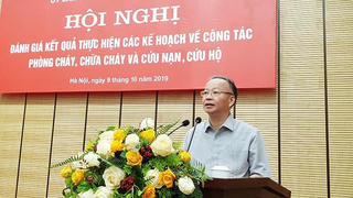 Phó Chủ tịch Thường trực Nguyễn Văn Sửu điều hành UBND TP Hà Nội