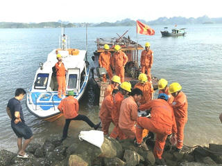 Khẩn trương khắc phục sự cố mất điện đảo Cô Tô