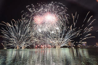 [VIDEO] Lỡ cả một mùa hè nếu như xem xong clip này mà không mua vé đi Đà Nẵng