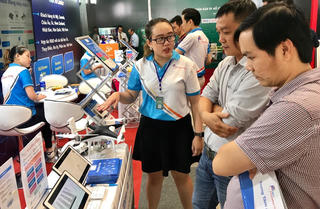 Doanh nghiệp ngành công nghệ bứt phá