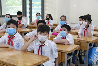 Hà Nam: Học sinh các cấp đi học trở lại