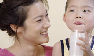 Dùng sữa tươi thế nào để giúp trẻ cao lớn?