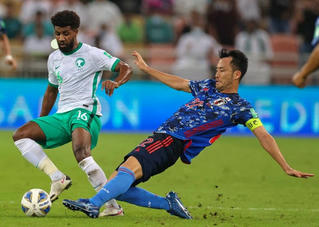 Nhật Bản thua sốc Saudi Arabia, cục diện bảng đấu của tuyển Việt Nam khó lường