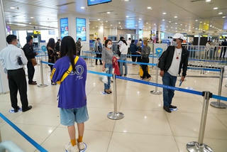 Chi tiết quy trình phục vụ hành khách đi máy bay trong dịch Covid-19