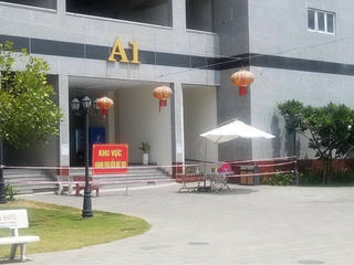 TP Hồ Chí Minh: Phong tỏa một block chung cư cao cấp ở Quận 8