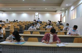 Tuyển sinh đại học 2021: Trường ‘top’ trên duy trì thi đánh giá năng lực