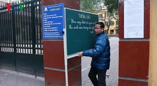 Học sinh nghỉ học tránh rét: Cơ quan bố mẹ thành nhà trẻ