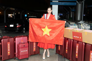 Đỗ Thị Hà lên đường dự thi Miss World 2021