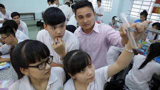Thu hẹp các cơ sở đào tạo sư phạm