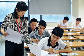 Giảng viên đại học phải có bằng thạc sĩ trở lên