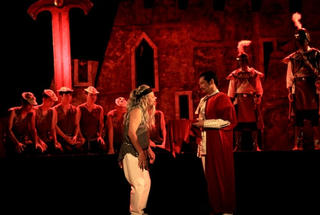 'Hamlet' Việt sẵn sàng xuất ngoại