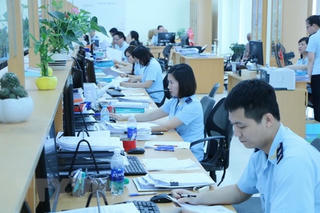 Hải quan Hải Phòng lắp camera sau phản ánh cán bộ đòi 'bôi trơn'