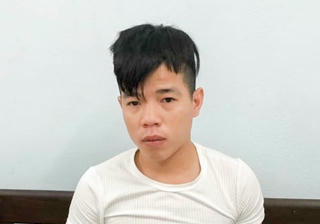 Ném tiền giữa đường để... mua ma túy