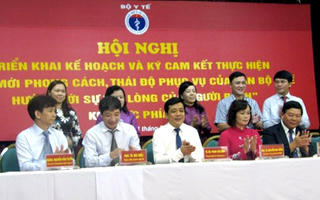 Cam kết đổi mới phong cách, thái độ phục vụ