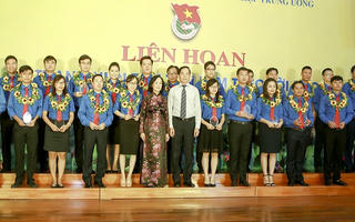 Khối Doanh nghiệp Trung ương: Tuyên dương 50 thanh niên tiên tiến làm theo lời Bác