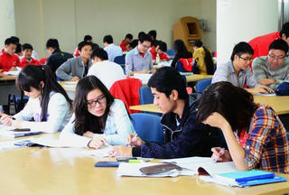 Tuyển sinh đại học 2021: Cân nhắc với ngành mới