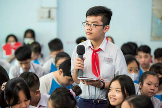 Lắng nghe trẻ em nói