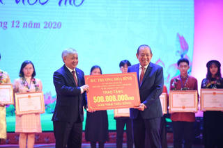 Tuyên dương 145 học sinh, sinh viên, thanh niên dân tộc thiểu số xuất sắc, tiêu biểu 