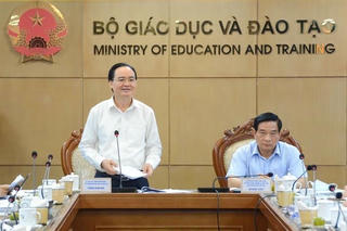 Thu hút nhân tài người dân tộc thiểu số