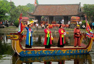 Khai hội chùa Keo