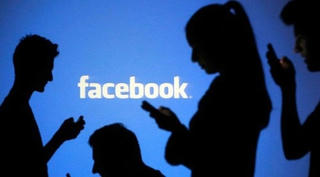 Tình bạn trên Facebook: Ảo hay thật?