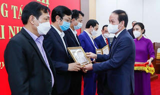 Mỗi đảng viên là một hạt nhân kết nối, vun đắp sự đoàn kết 