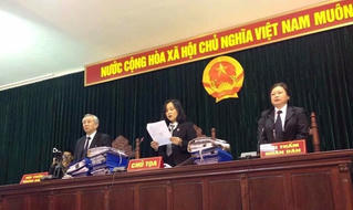 Công khai bản án