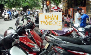 Lo ngại dịch vụ trông xe 'chặt chém' dịp Tết