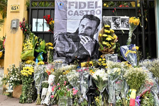 Những tình cảm sâu sắc hướng về Lãnh tụ Cuba Fidel Castro