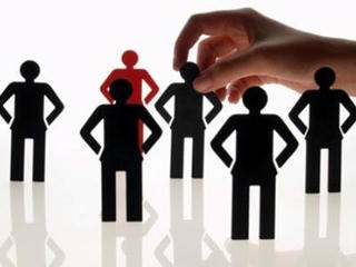 Kỷ luật cá nhân vi phạm trong tuyển dụng, bổ nhiệm người nhà
