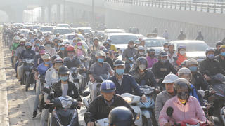 Thông xe đường vành đai 2 trên cao, sao vẫn tắc ở nút giao Ngã Tư Sở?