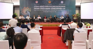 Tìm cách 'giải cơn khát' công nghệ