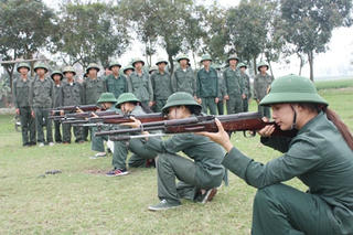 Ban hành chương trình môn giáo dục quốc phòng mới cho trường THPT