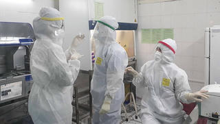 Tuyển tình nguyện viên thử vaccine Covid-19: Khám sàng lọc ít nhất 7 ngày