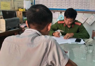 Phạt 2,5 triệu đồng đối tượng hành hung phóng viên