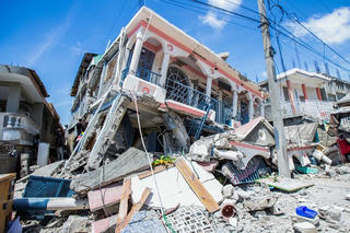 Haiti trong trận động đất kinh hoàng