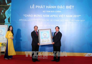 Phát hành bộ tem ‘Chào mừng Năm APEC Việt Nam’