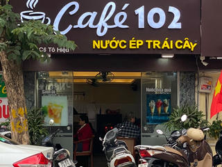 Hà Nội: Bất chấp quy định, một số quán cafe, hàng ăn không đủ điều kiện vẫn mở cửa đón khách