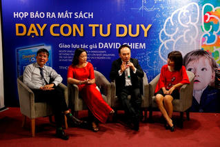 Chuyên gia giáo dục quốc tế David Chiem về nước tư vấn cách dạy con tư duy