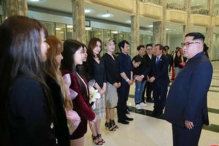 Lãnh đạo Triều Tiên tham dự buổi diễn nghệ thuật của Hàn Quốc