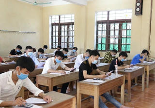 Thanh Hóa: Gần 50.000 học sinh lớp 9 phải thay đổi lịch thi do giáo viên phát nhầm đề